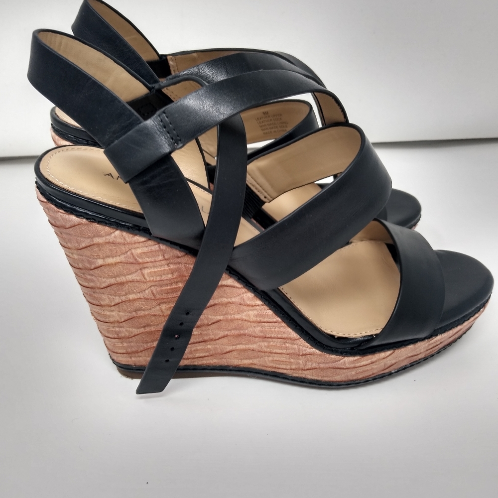 Antonio Melani, size 9M